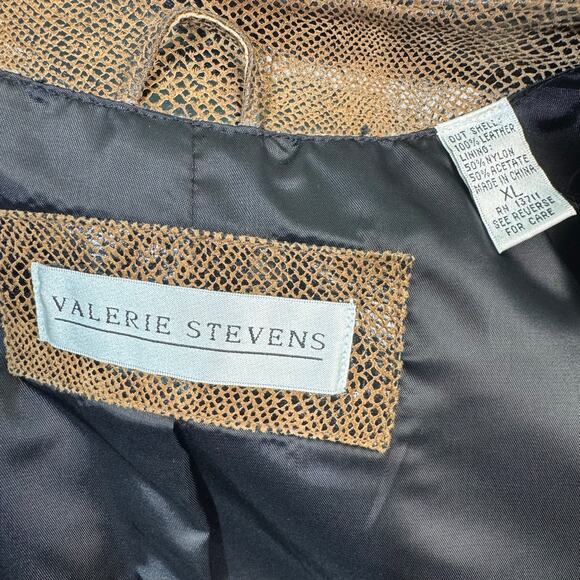 Valerie Steven’s Collarless Brown Snakeskin Print Leather Jacket Size X-Large XL - Picture 7 of 8